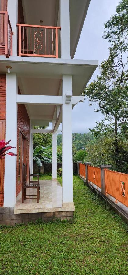 The Mungseng Villa Bali Сингараджа Экстерьер фото